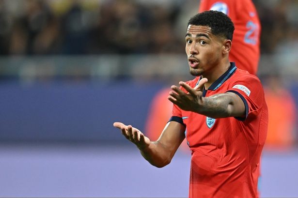 Tiết lộ cái tên 