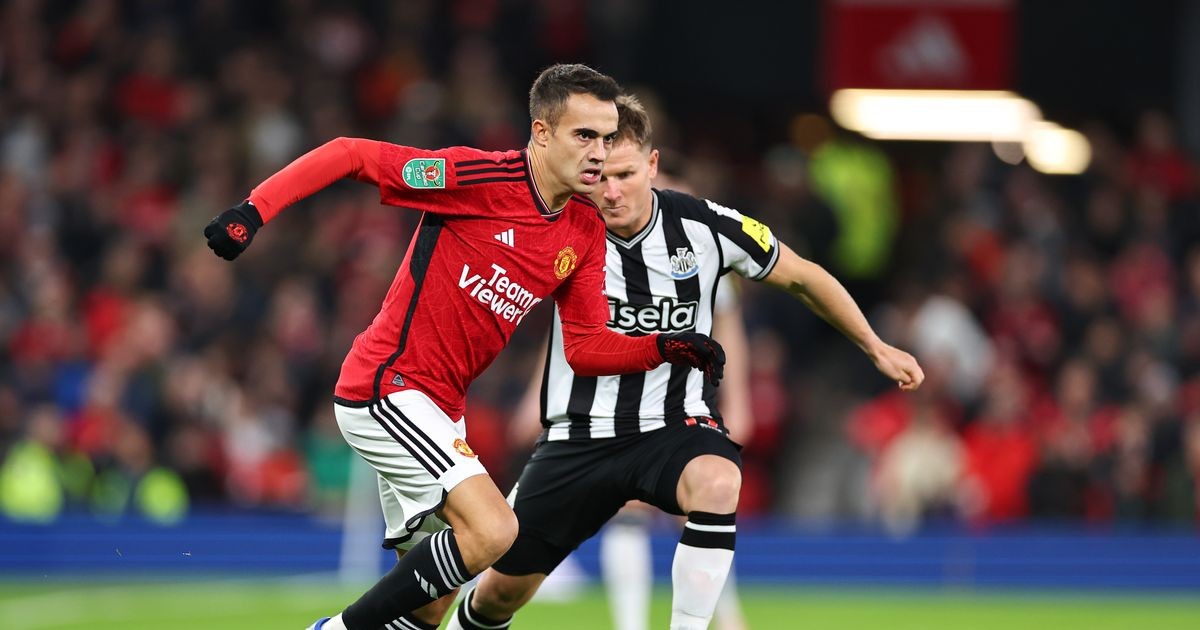 Ten Hag đã biết sửa sai trước Newcastle - Bóng Đá