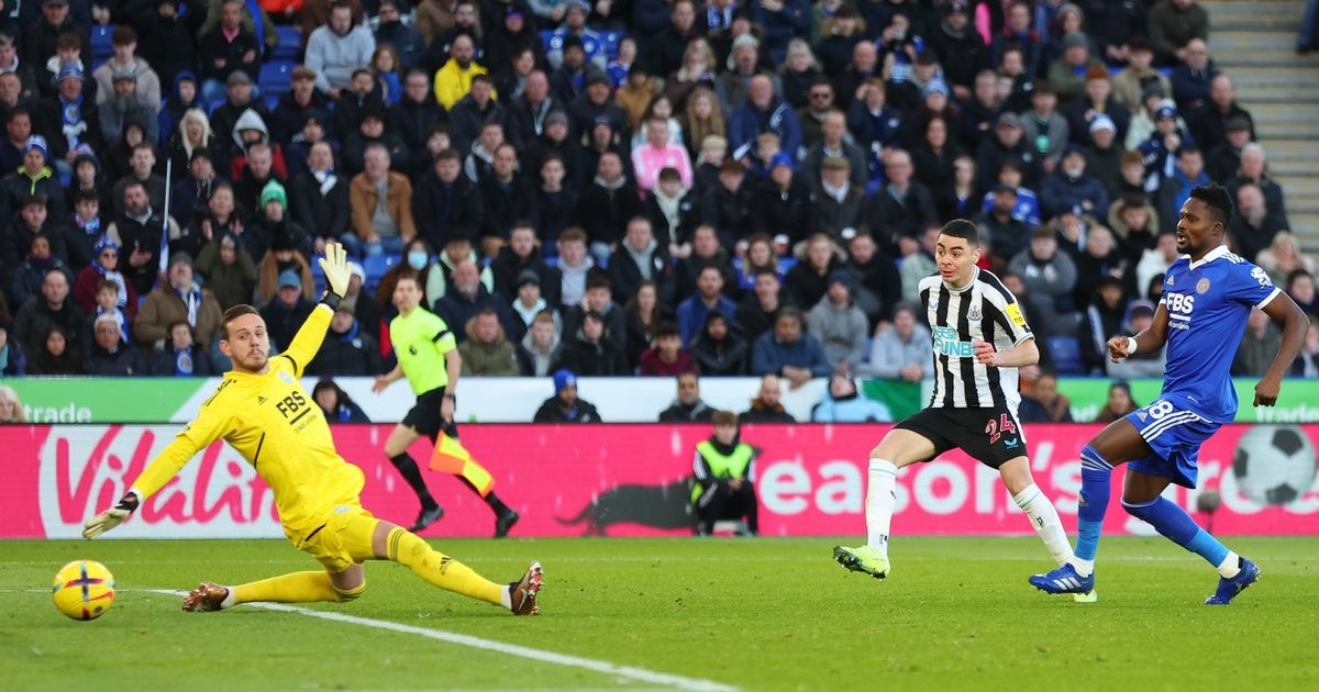 Quá bùng nổ! Newcastle hủy diệt cựu vương, chiếm top 2 của Man City - Bóng Đá