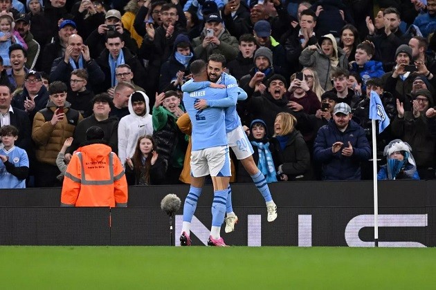 5 điểm nhấn Man City 2-0 Newcastle: Cú đúp may mắn - Bóng Đá