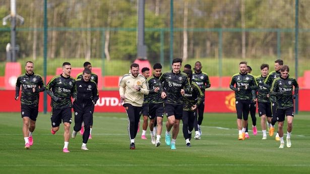 5 things spotted from Man Utd training as four stars return including Marcus Rashford - Bóng Đá