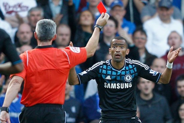 Chelsea's 12 minutes of chaos which changed the course of the new Jose Mourinho's career - Bóng Đá