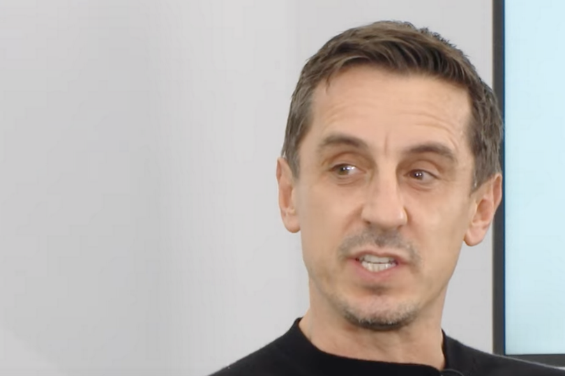Gary Neville urges Solskjaer to follow Jose Mourinho and Pep Guardiola example at Man United - Bóng Đá