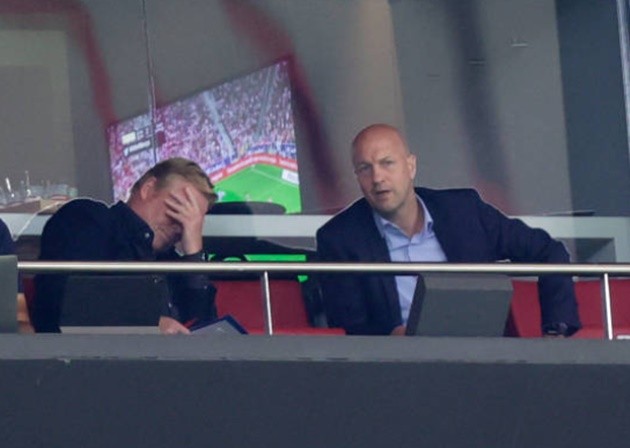 Koeman: Maybe now it can be understood why Barcelona sometimes play with three centre backs - Bóng Đá