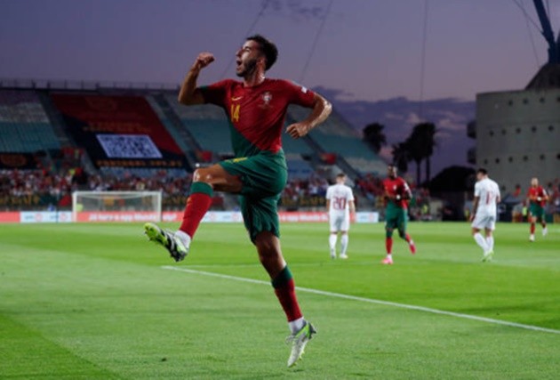 9 bàn hủy diệt, BĐN độc chiếm ngôi đầu - Bóng Đá