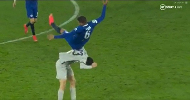 Real Madrid thoát hiểm phút cuối  - Bóng Đá