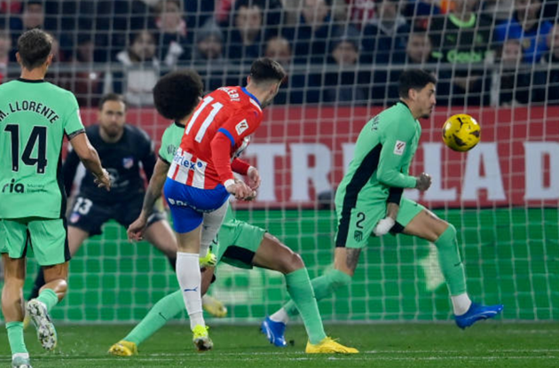 Rượt đuổi điên rồi, Girona phả hơi nóng vào Real  - Bóng Đá