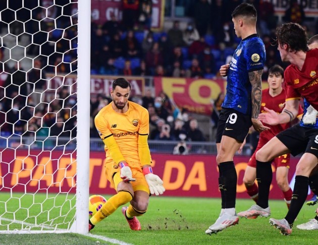 Barcelona head coach Xavi singled out Frenkie de Jong for praise in their vital 1-0 win at Athletic Club. - Bóng Đá