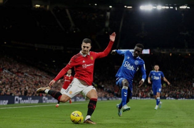 Michail Antonio claims Arsenal insider has revealed squad’s concerns about Manchester City - Bóng Đá