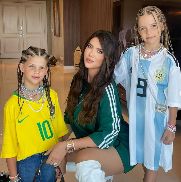 YouTuber thử thách sửa chữa xế hộp hỏng nặng của Rashford - Bóng Đá