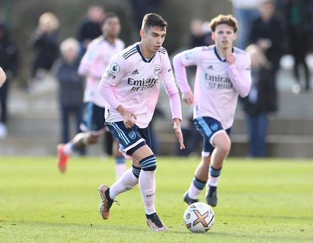 Kobbie Mainoo có thể sửa vấn đề lớn nhất của tuyển Anh - Bóng Đá