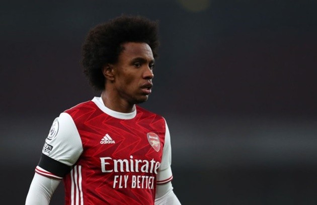 Campbell on Willian  - Bóng Đá