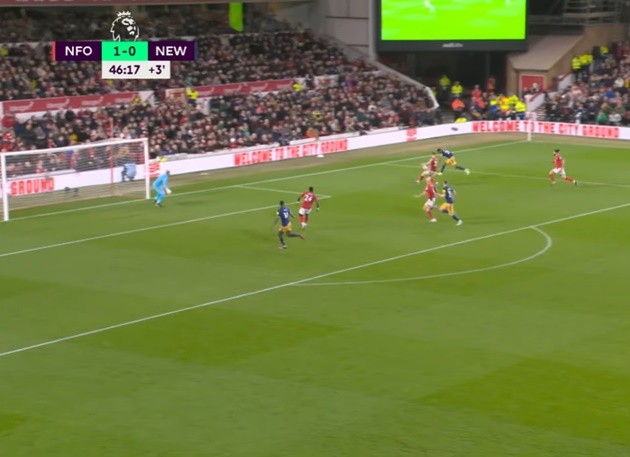 Real Madrid bị mắc kẹt tại sân bay - Bóng Đá