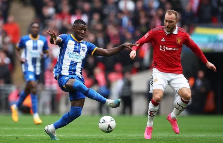 3 sơ đồ Man United có thể vận hành với Moises Caicedo - Bóng Đá