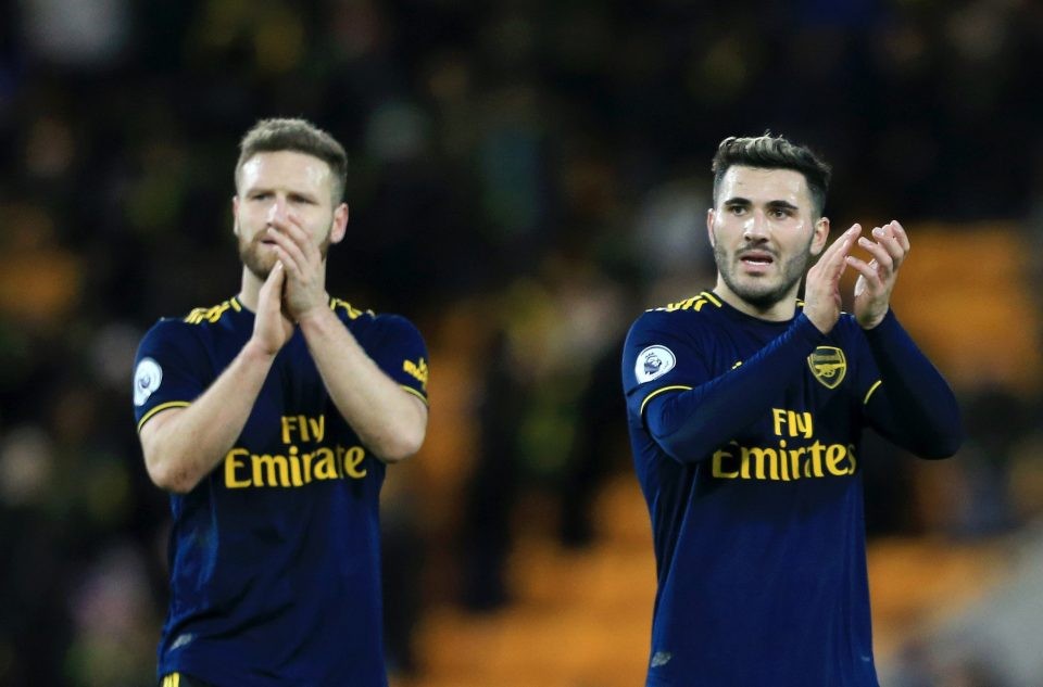 Marcus Rashford dons sunglasses as he parties with beauties at lingerie event after splitting from childhood sweetheart - Bóng Đá