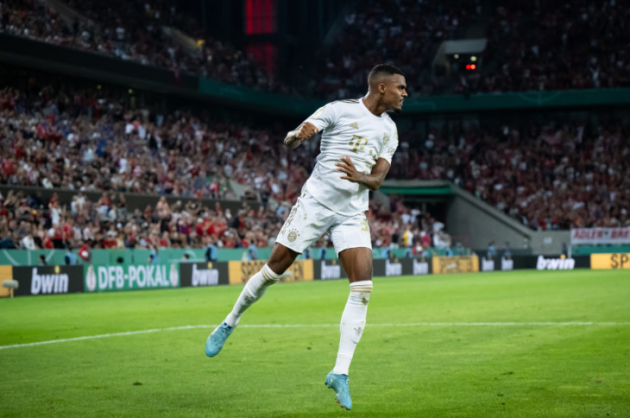 Giỏi hơn Pogba, Ryan Gravenbech sẽ hồi sinh nhờ Ten Hag - Bóng Đá