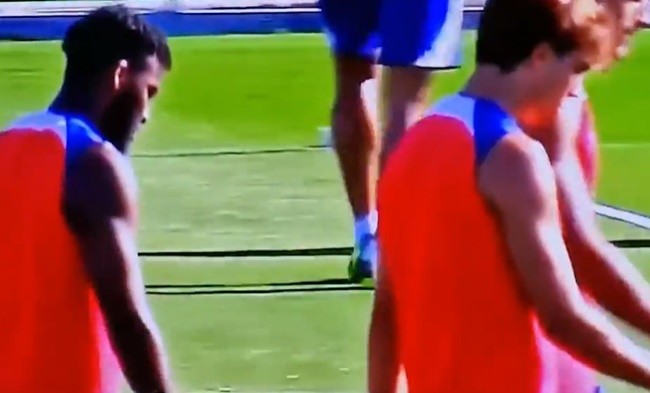 Felix tức giận trên sân tập - Bóng Đá