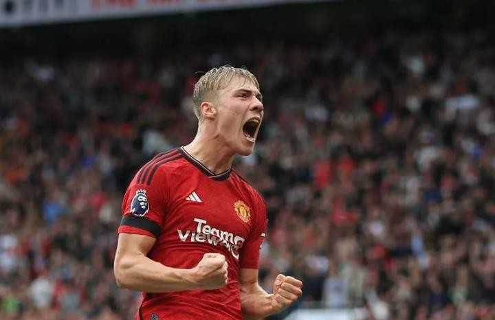 Arsenal's starting XI in last Champions League quarter-final - Bóng Đá