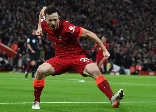 Dirk Kuyt has heaped praise on Jurgen Klopp for implementing a high pressing system - Bóng Đá