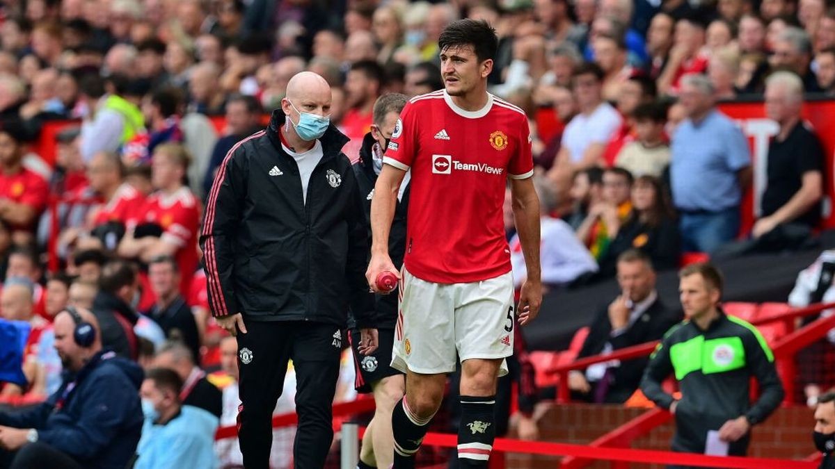 Luke Shaw included but Lingard excluded in Manchester United squad for Everton clash - Bóng Đá