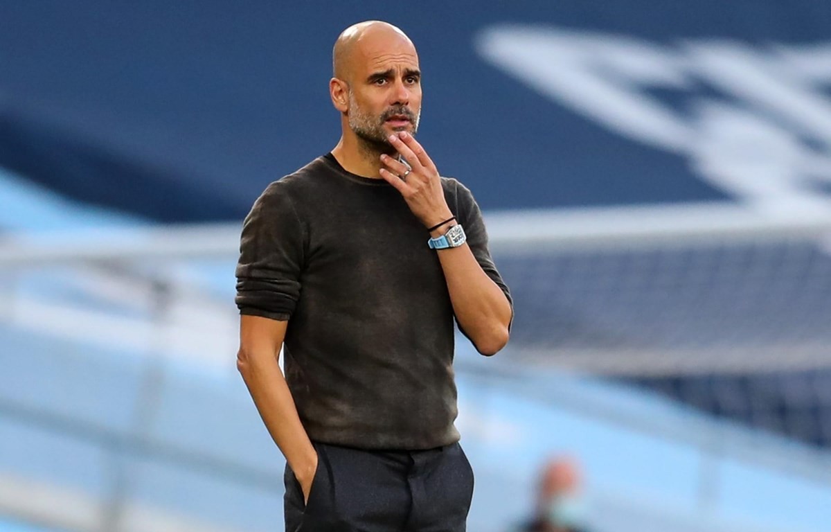 Pep Guardiola makes Liverpool 'tsunami' claim as touchline argument explained - Bóng Đá