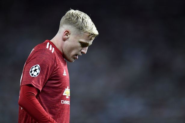 Vấn đề của Van de Beek tại Man Utd - Bóng Đá