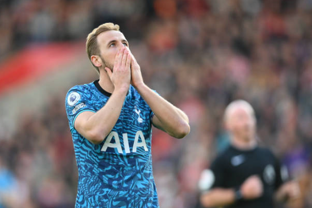 Hòa như thua trước Southampton, ghế Conte chỉ còn 