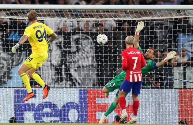 Barca đại thắng; Thủ môn Lazio ghi bàn giây cuối, cầm hòa Atletico - Bóng Đá