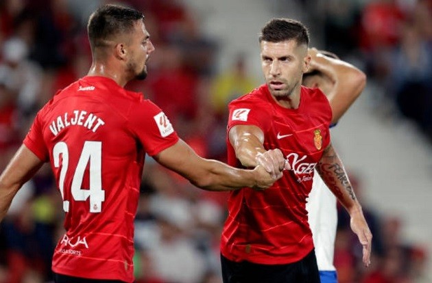 Raphinha nổ súng, Barca vẫn đứng trước nguy cơ mất ngôi đầu - Bóng Đá
