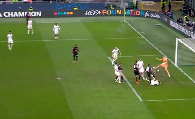 Garnacho 'vẽ cầu vồng', Man United ngược dòng hạ West Ham - Bóng Đá