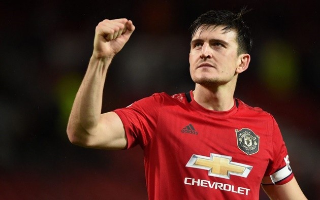 Harry Maguire enjoys Devon staycation with fiancee Fern Hawkins and kids - Bóng Đá