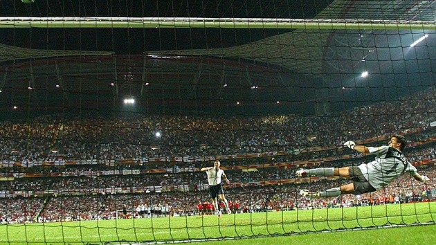 Kim Schiele, cô nàng mê Marco Reus - Bóng Đá