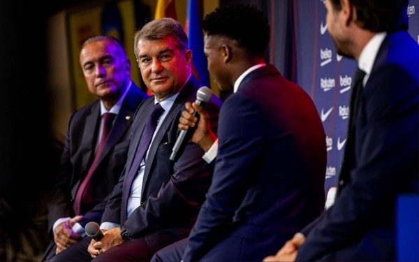 Cựu sao Arsenal hóa siêu dự bị - Bóng Đá