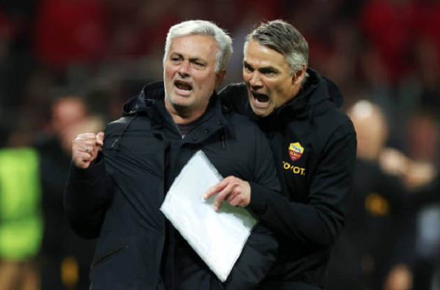 Cựu sao Man Utd tỏa sáng rực rỡ ngày Roma lập kỷ lục - Bóng Đá