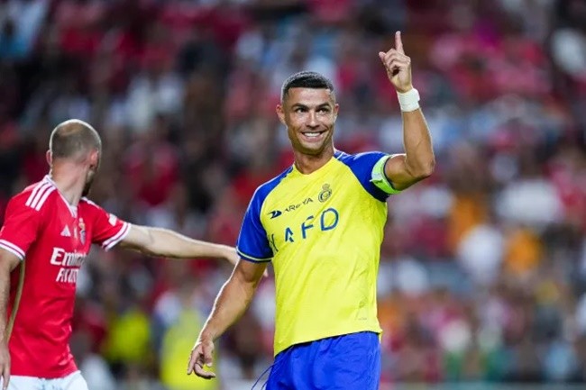 Vừa trở lại, Mainoo khiến CĐV phát cuồng vì hình ảnh quen thuộc - Bóng Đá