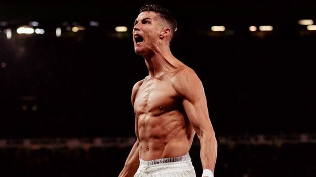Inside Cristiano Ronaldo’s bizarre health routine - Bóng Đá