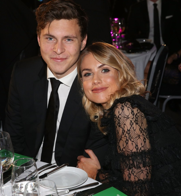 Victor Lindelof - Bóng Đá