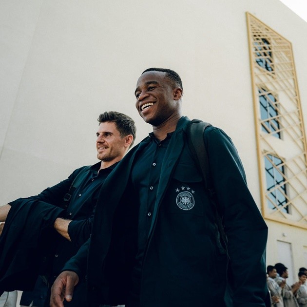 Tuyển Đức đã đặt chân đến Qatar - Bóng Đá