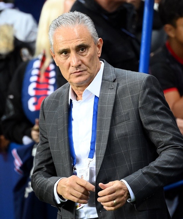 Khoảnh khắc xấu hổ của Bruno Fernandes - Bóng Đá