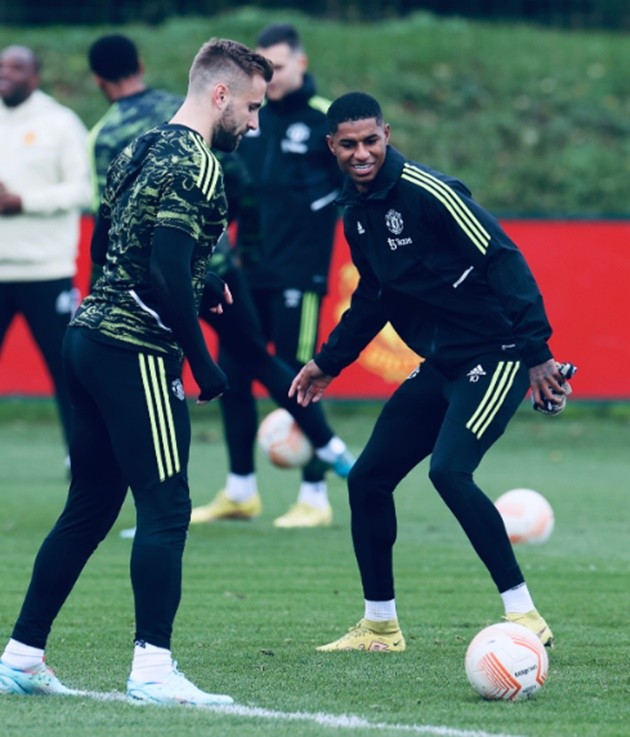 Adrian Fein: Who is the Bayern Munich midfielder  - Bóng Đá