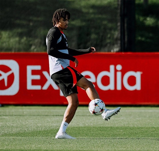 Điều tệ hại đầu tiên tại Qatar khiến CĐV lên án - Bóng Đá