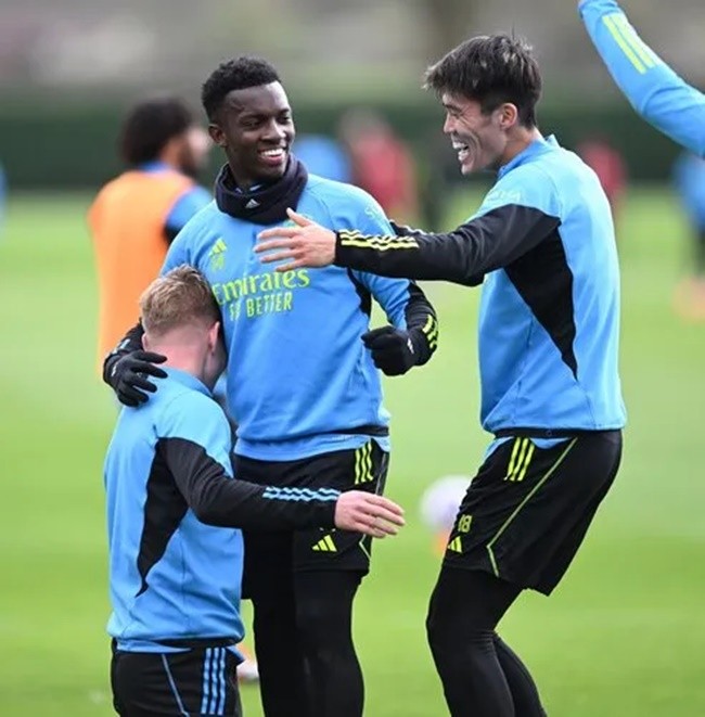 The best photos from training ahead of City clash - Bóng Đá