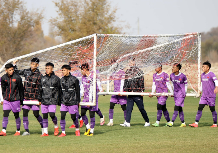 U23 Việt Nam trở lại tập luyện, hướng đến trận đối đầu Myanmar - Bóng Đá