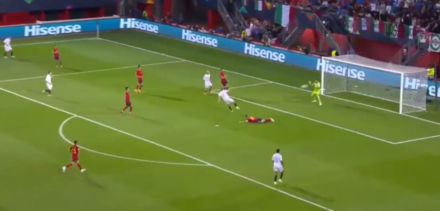 ảnh review TBN vs Italia - Bóng Đá