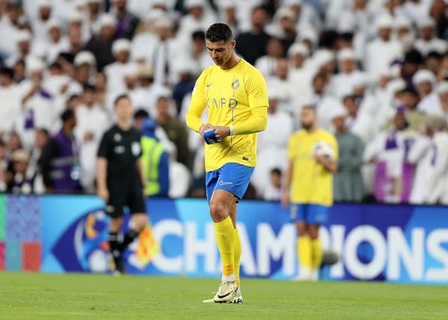 Al Ain vs Al Nassr - Bóng Đá