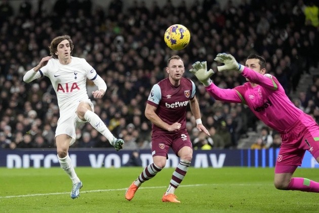 ảnh review Tottenham +  Newcastle  - Bóng Đá