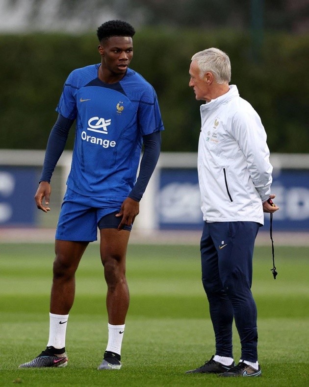 Pháp hội quân - Bóng Đá