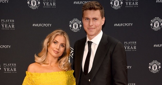 Premier League’s ‘hottest Wag’ puts on busty display in low-cut dress during ‘weekend of love’ - Bóng Đá