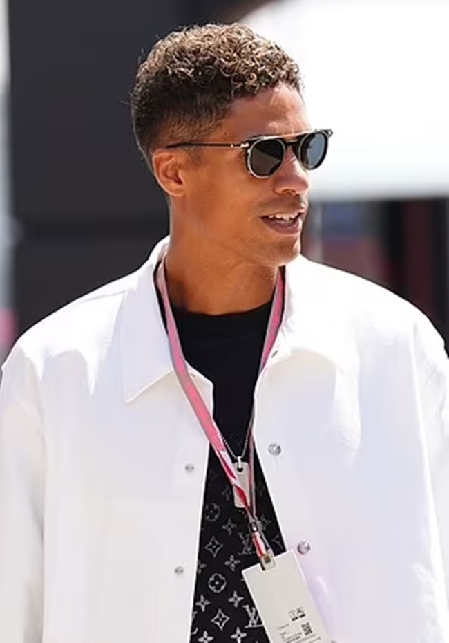 Pep Guardiola dẫn đầu những tên tuổi lớn của môn thể thao này tại Giải Grand Prix Anh - Bóng Đá