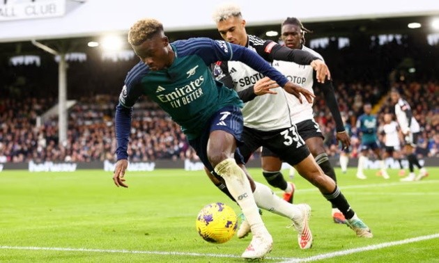 Arsenal cần gấp một sát thủ và phương án B cho Saka - Bóng Đá